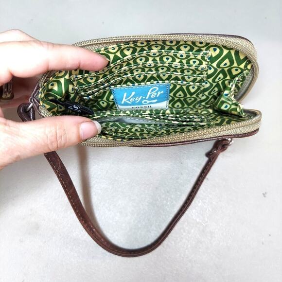 Fossil Key-Per Multicolor Floral Print Coated Canvas Zip-Around Wristlet - Picture 3 of 4